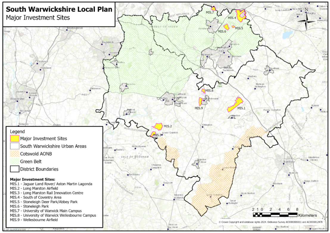 A map on an Ordnance Survey base showing the district boundaries, South Warwickshire Urban Areas (shown with grey boundaries), and Major Investment Sits for employment uses (shown as yellow areas). The Major Investment sites shown and listed in the key are as per section 6.3 of the plan.  The map also depicts areas of Green Belt land (covering land to the north of Stratford and Leamington / Warwick to the district boundaries), and areas of the Cotswold AONB (covering a fringe area along the southern boundary).